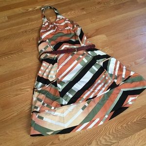 Jessica Simpson Sleeveless Dress With POCKETS!